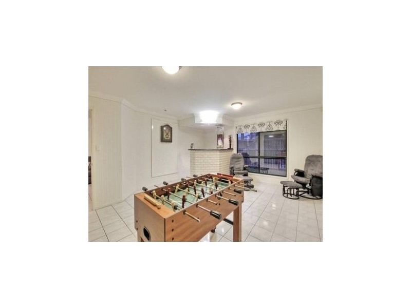 76 Golden Avenue, Calamvale QLD 4116