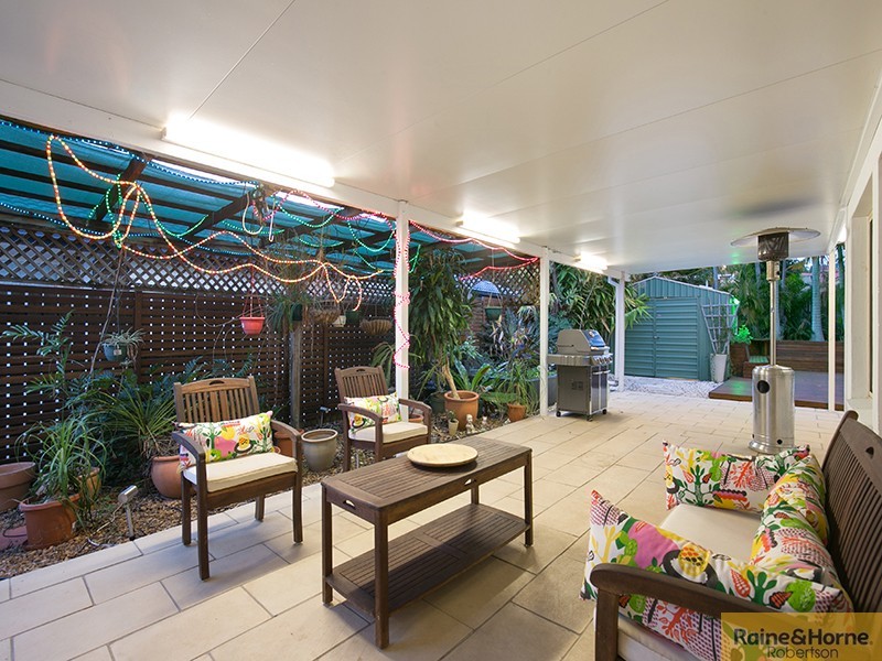 10 Daffodil Crescent, Calamvale QLD 4116