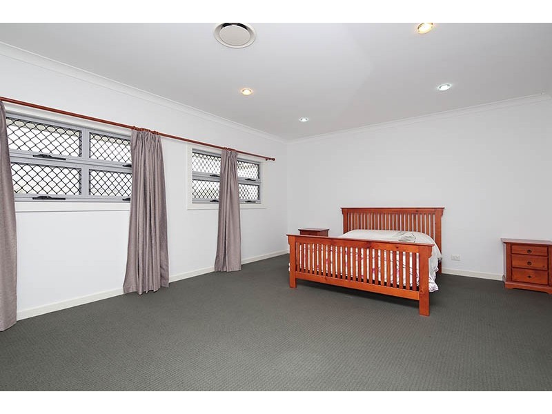 17 Collett Street, Eight Mile Plains QLD 4113