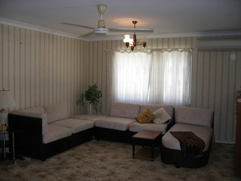 15 Christopher St, Sunnybank Hills QLD 4109