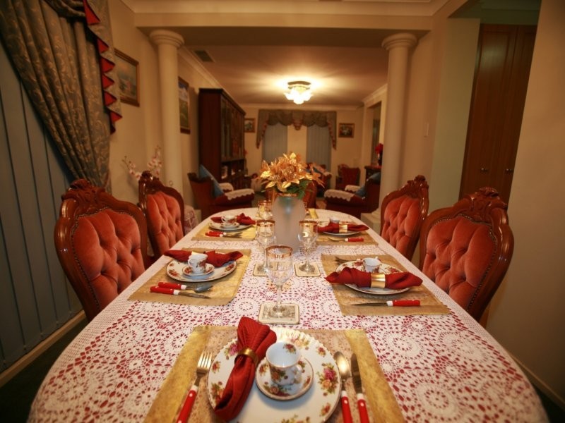 8 Mylonas Court, Sunnybank Hills QLD 4109