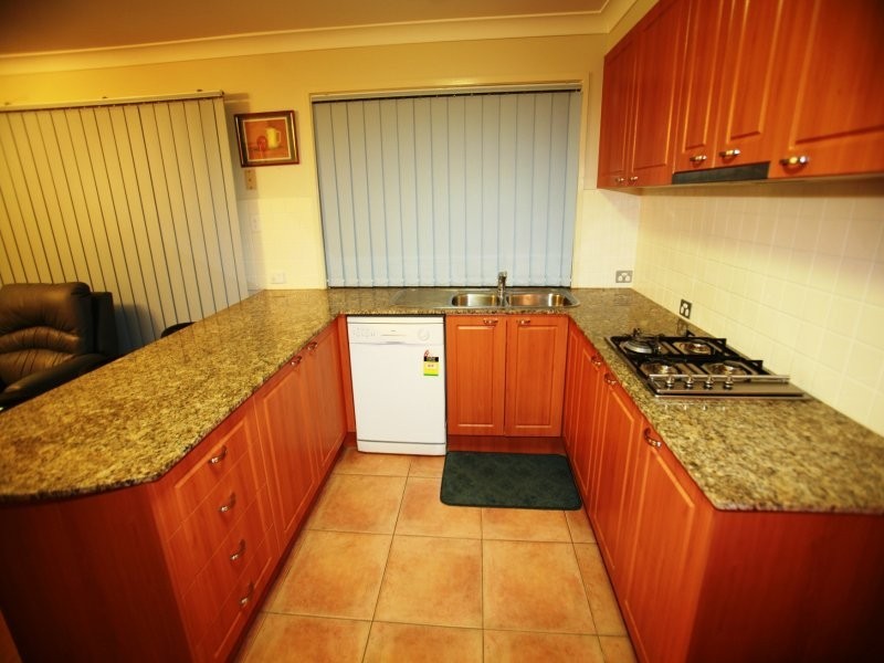 8 Mylonas Court, Sunnybank Hills QLD 4109