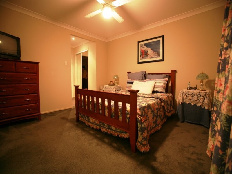 8 Mylonas Court, Sunnybank Hills QLD 4109