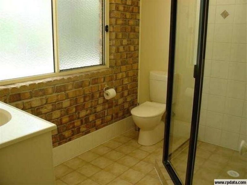 122 WINSTON ROAD, Sheldon QLD 4157