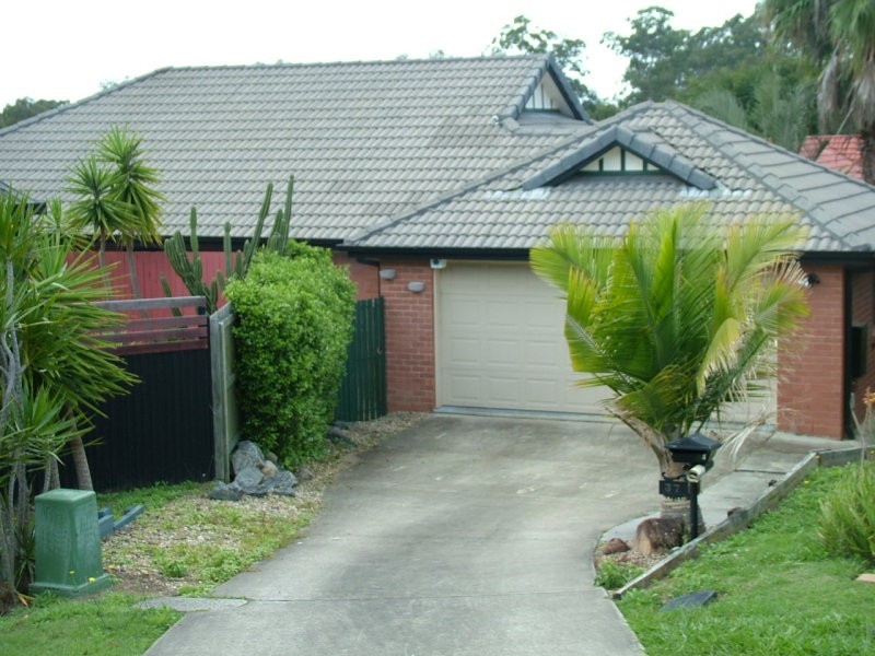 37  Robinson Crescent, Runcorn QLD 4113