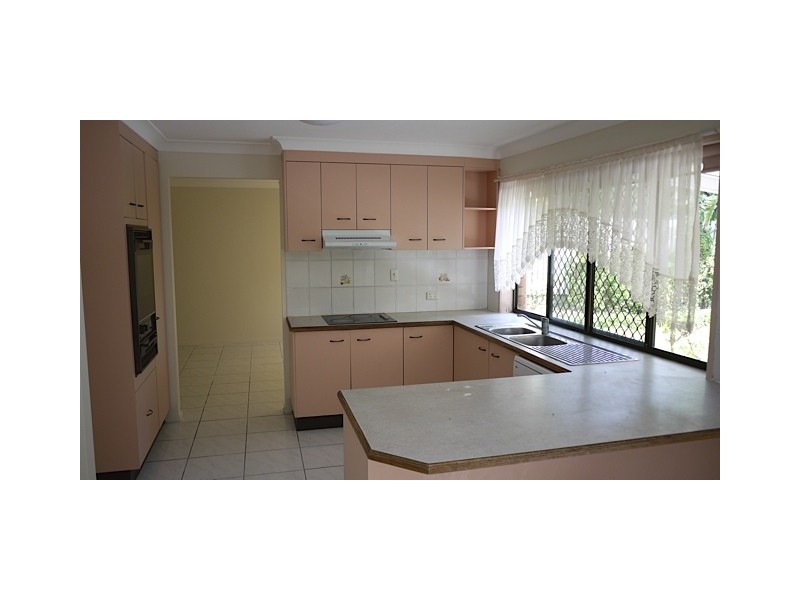 15 Roosevelt St, Stretton QLD 4116