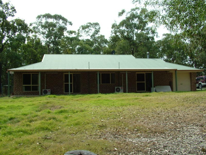 122 Winston Road, Sheldon QLD 4157