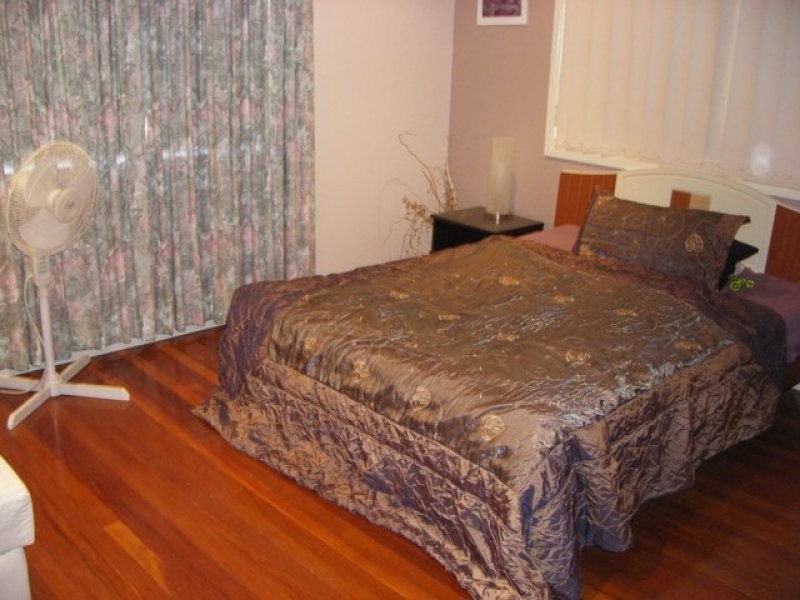 15 Christopher St, Sunnybank Hills QLD 4109