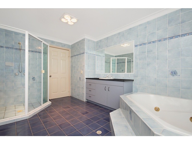 50 Azalea, Calamvale QLD 4116