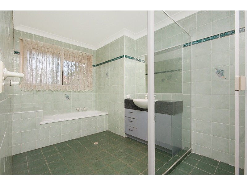 50 Azalea, Calamvale QLD 4116