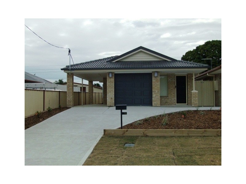 16 Bovey, Coopers Plains QLD 4108