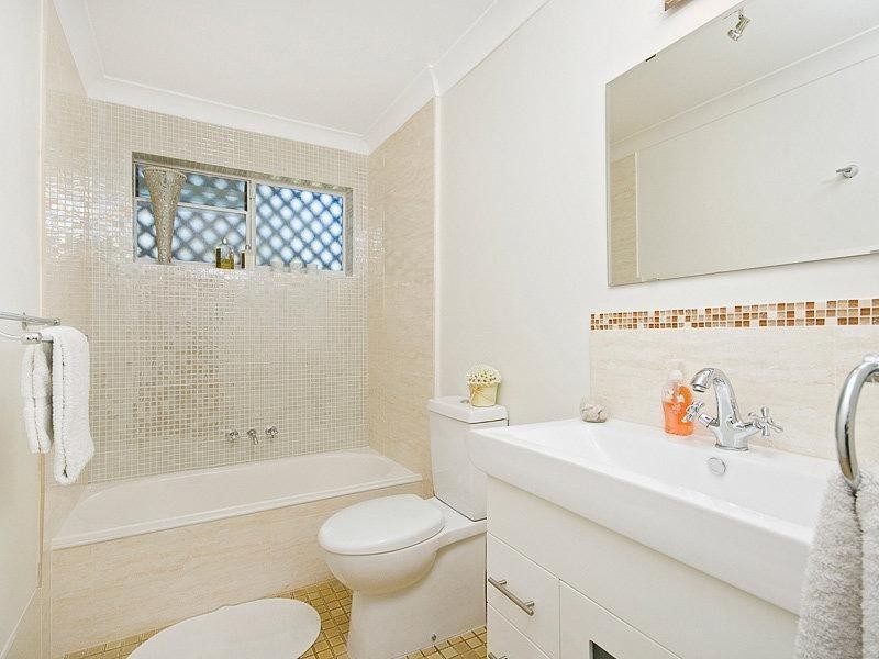 1/133 Central Av, Indooroopilly QLD 4068