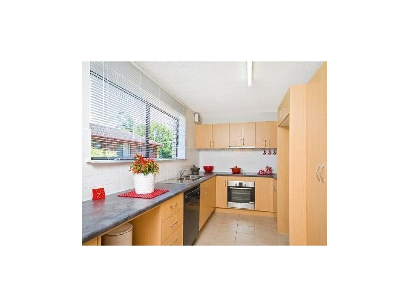 1/133 Central Av, Indooroopilly QLD 4068