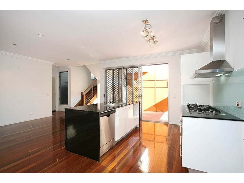 85 Oxford Tce, Taringa QLD 4068