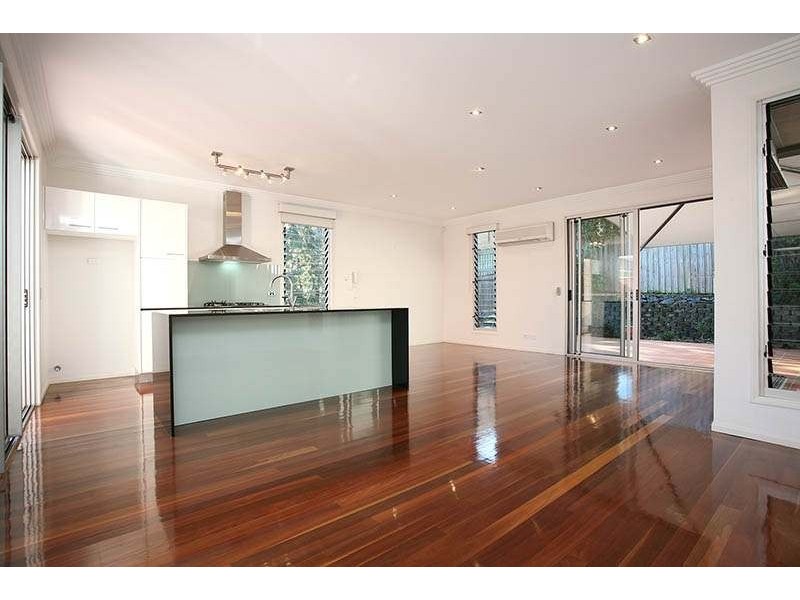 85 Oxford Tce, Taringa QLD 4068