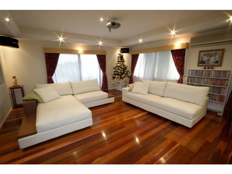 70 SHERBROOKE, Willawong QLD 4110