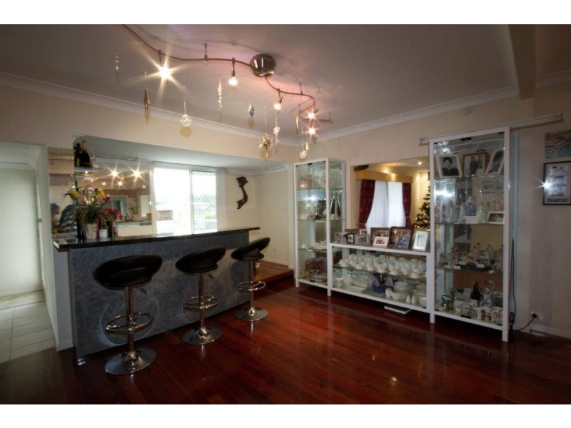 70 SHERBROOKE, Willawong QLD 4110