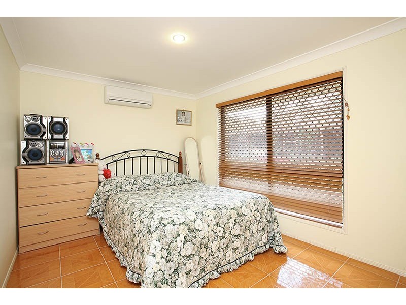 7 EMU PLACE, Doolandella QLD 4077