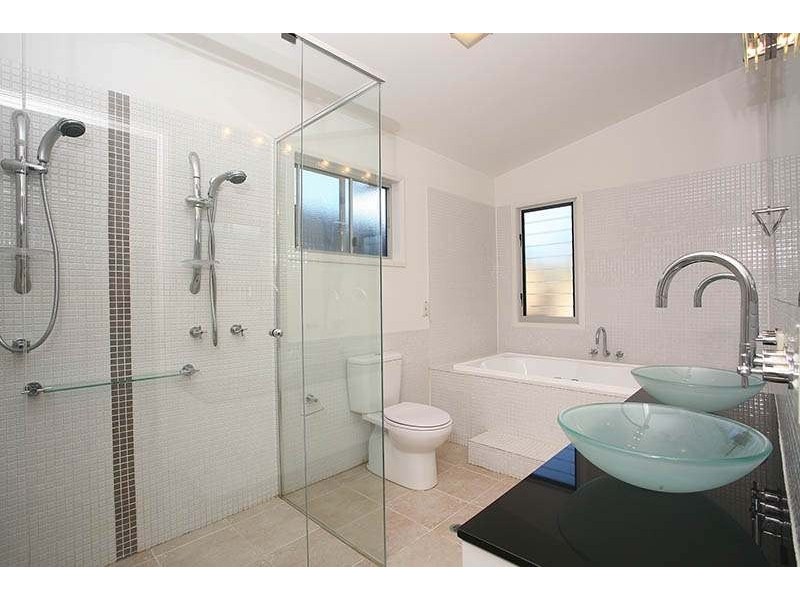 85 Oxford Tce, Taringa QLD 4068