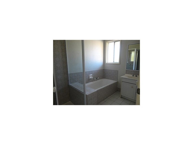 25/50 Castile Cres, Edens Landing QLD 4207 Floorplan