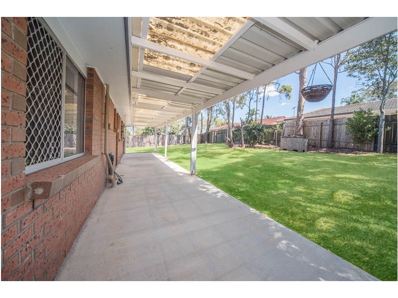 7 Rinto Drive, Eagleby QLD 4207