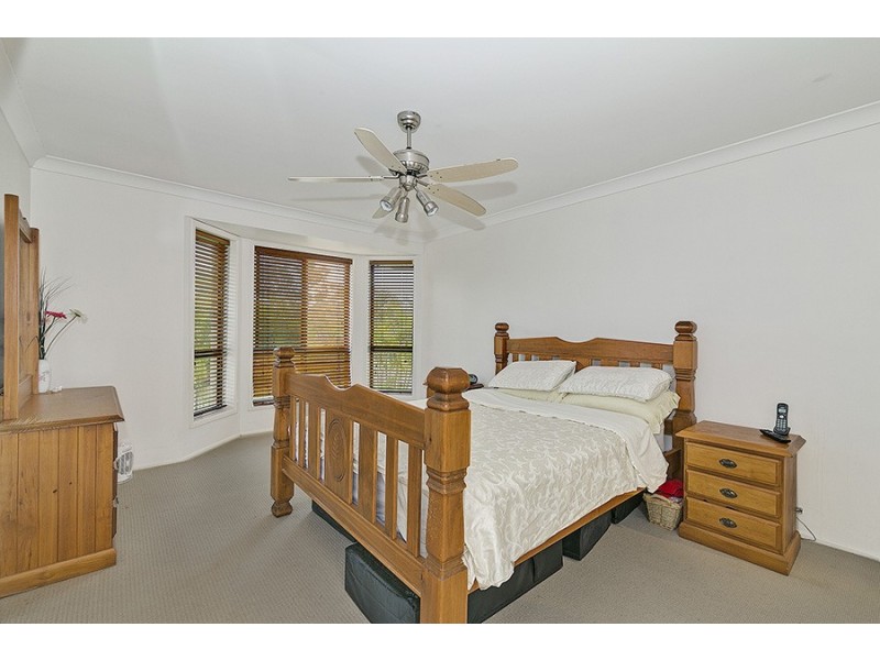 7 Costigan Tce, Edens Landing QLD 4207