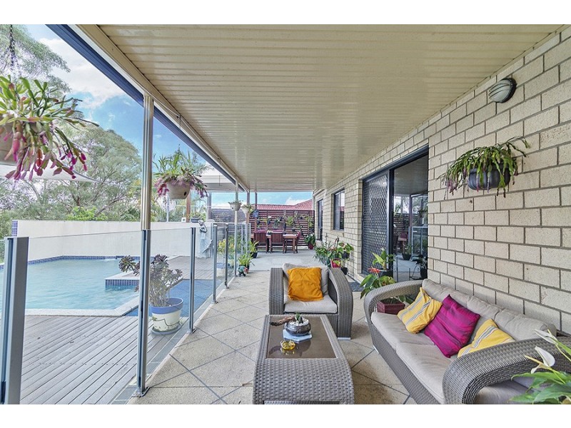 7 Costigan Tce, Edens Landing QLD 4207