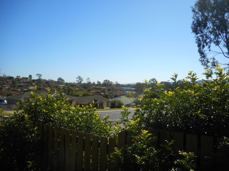 99 Castile Cres, Edens Landing QLD 4207
