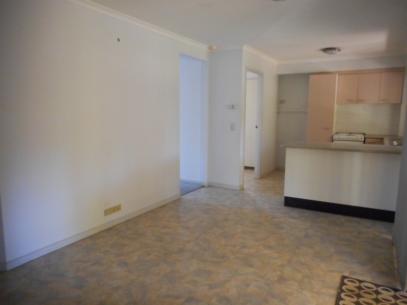 99 Castile Cres, Edens Landing QLD 4207