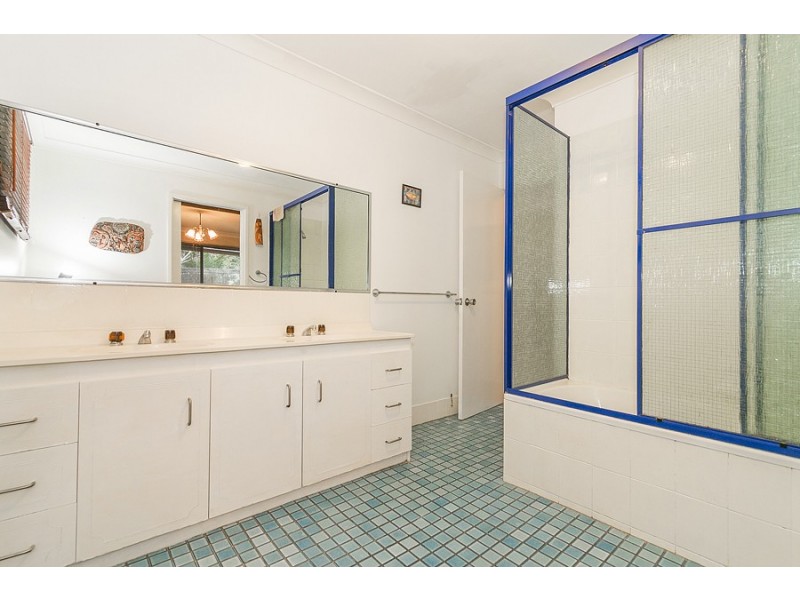 26 Adele Cres, Bahrs Scrub QLD 4207