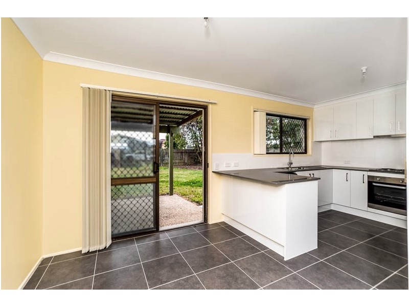 6 Baradine Street, Mount Warren Park QLD 4207