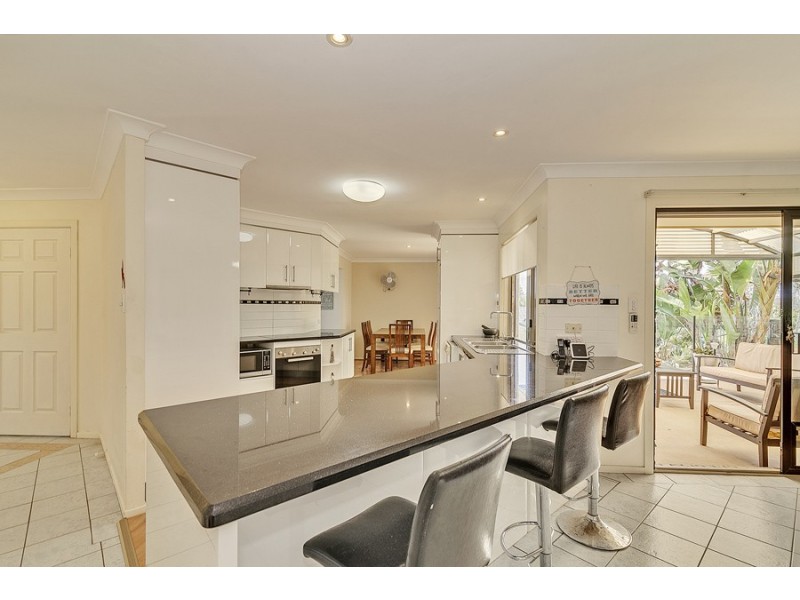 238 Mount Warren Bvde, Mount Warren Park QLD 4207