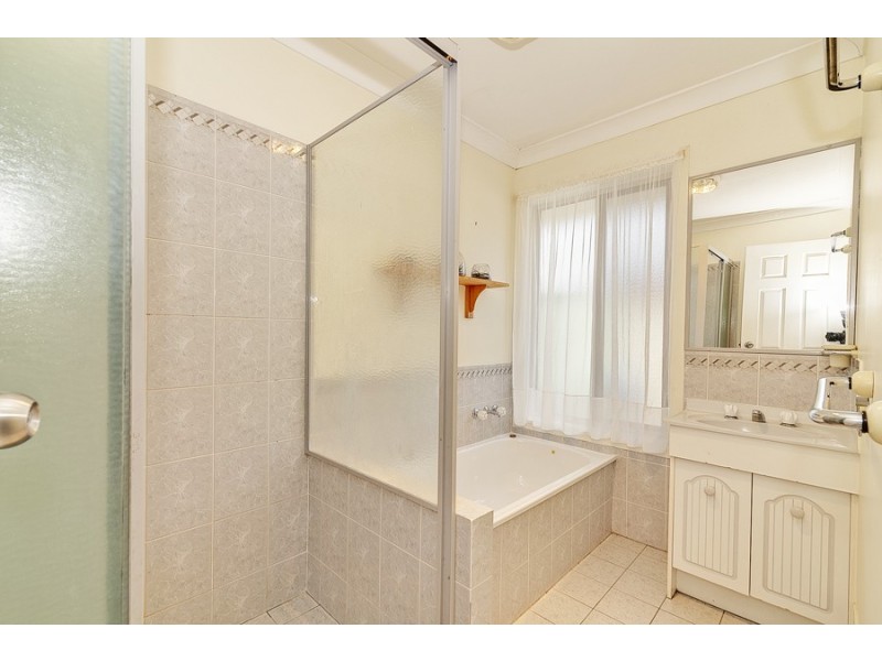 238 Mount Warren Bvde, Mount Warren Park QLD 4207