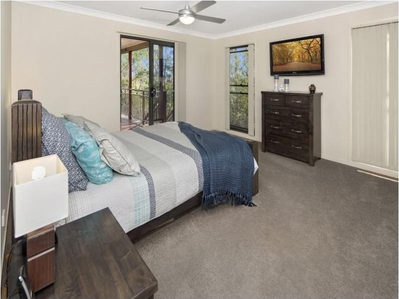 30 Millstream Retreat, Waterford QLD 4133
