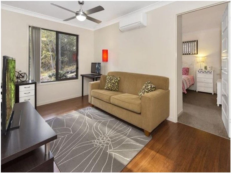 30 Millstream Retreat, Waterford QLD 4133