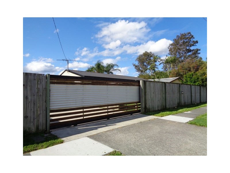 252 River Hills Road, Eagleby QLD 4207