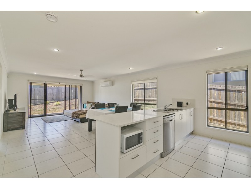 20 Nova Street, Waterford QLD 4133