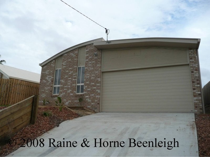 Edens Landing QLD 4207