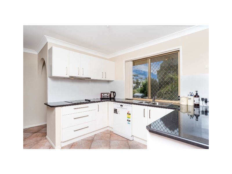 4 Wantana Crescent, Edens Landing QLD 4207