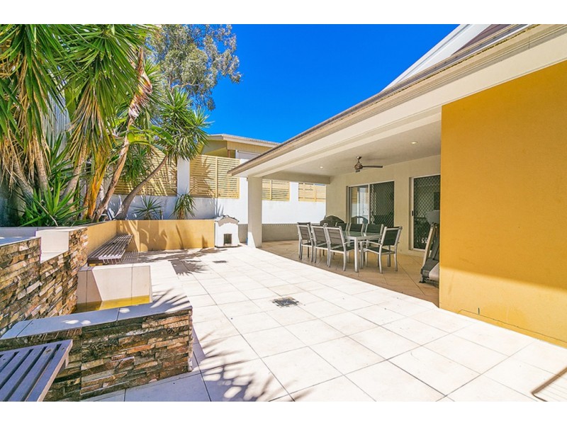 4 Mossman Parade, Waterford QLD 4133