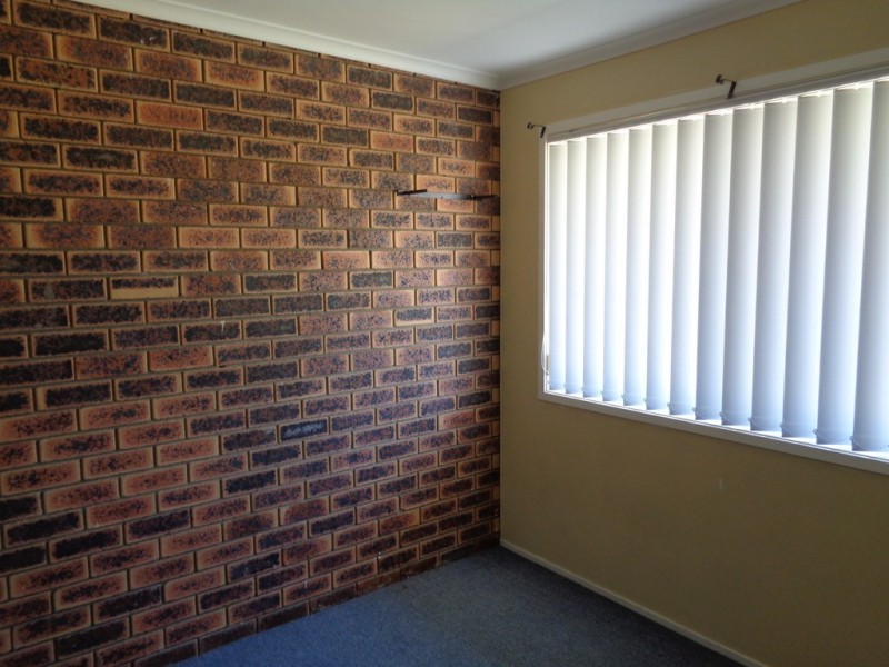 5/2 Cowper Ave, Eagleby QLD 4207