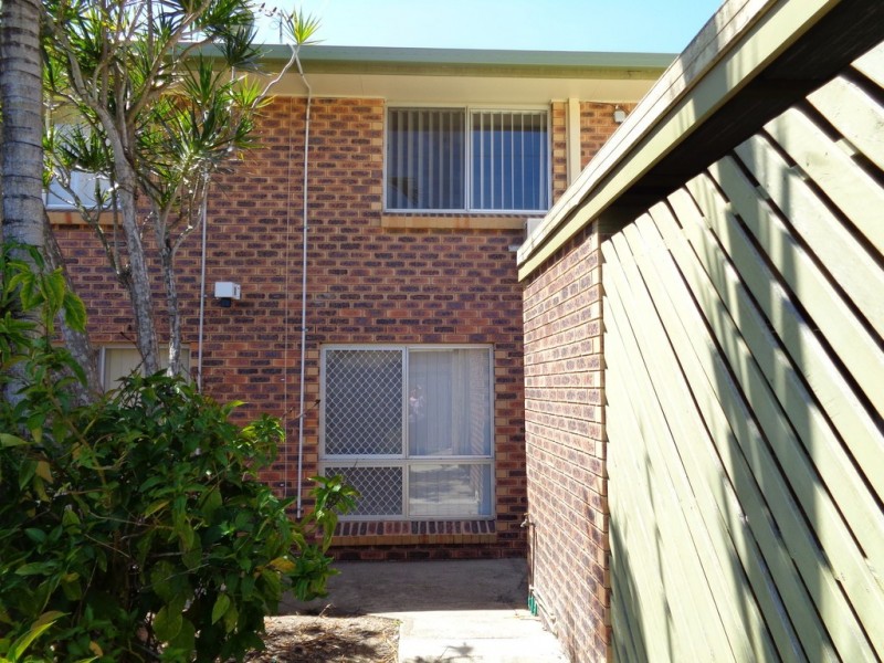 5/2 Cowper Ave, Eagleby QLD 4207