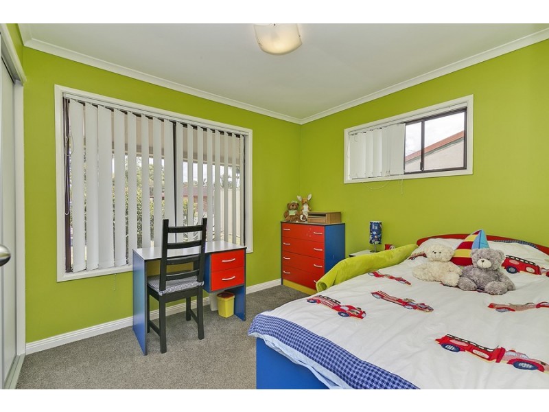 13 Parliament St, Bethania QLD 4205