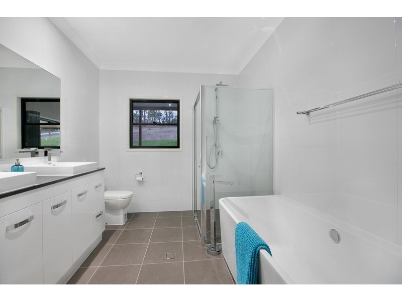 Lot 232 Wuraga Road, Bahrs Scrub QLD 4207