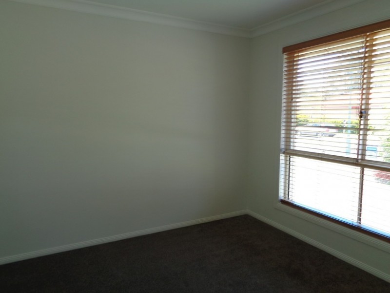 18 Lake Cootharaba Place, Logan Reserve QLD 4133