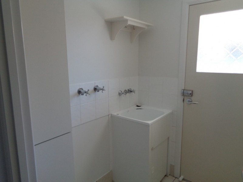 18 Lake Cootharaba Place, Logan Reserve QLD 4133
