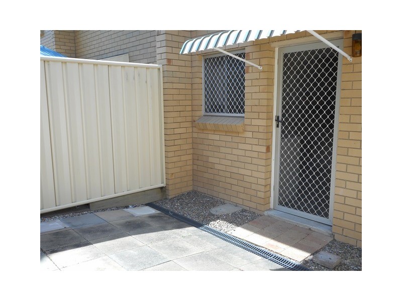 8/90a Milne Street, Mount Warren Park QLD 4207