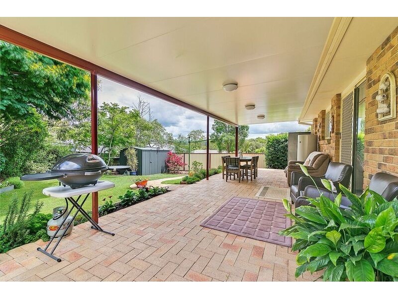 14 Copperfield Drive, Eagleby QLD 4207