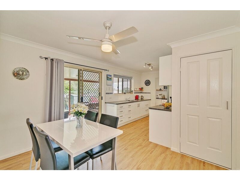 14 Copperfield Drive, Eagleby QLD 4207