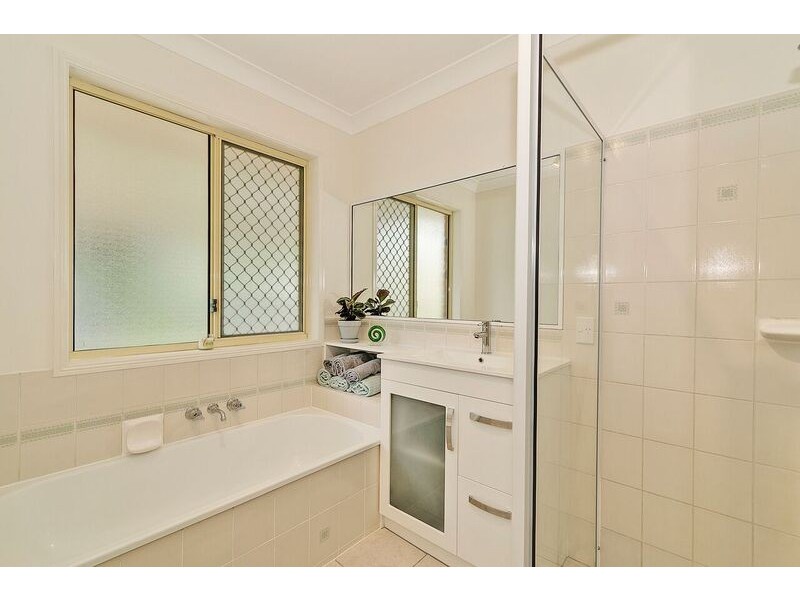 14 Copperfield Drive, Eagleby QLD 4207